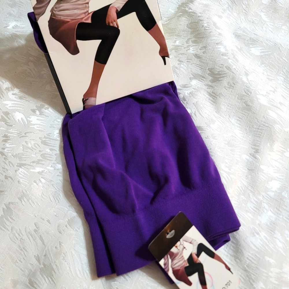 NWT - Capri "Purple" Leggings🦵💕